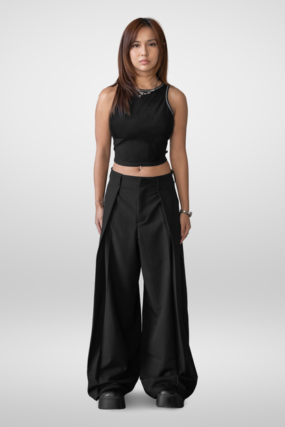 'Kuro' Pleated Trousers